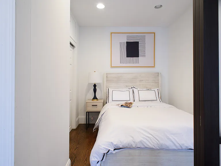 69 Clinton St #5A — Photo 14