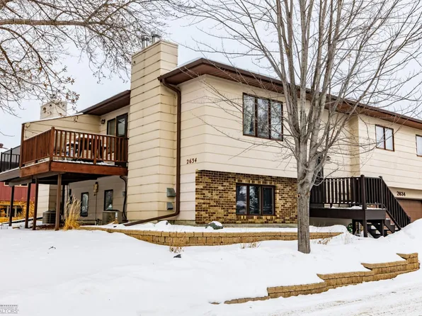 2634 18th St S, Fargo, ND 58103