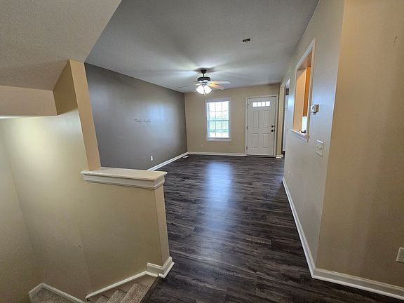 4th image of 3524 Shepard Rd