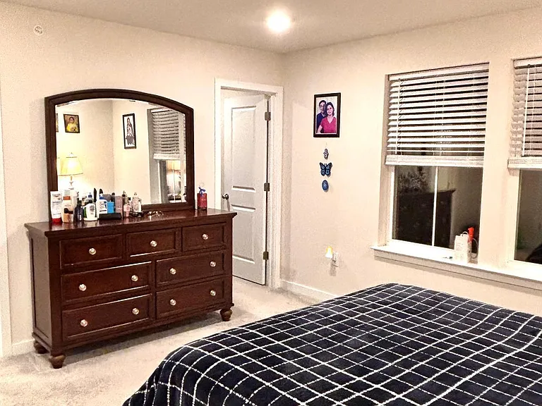 111 Four Leaf Dr — Photo 32