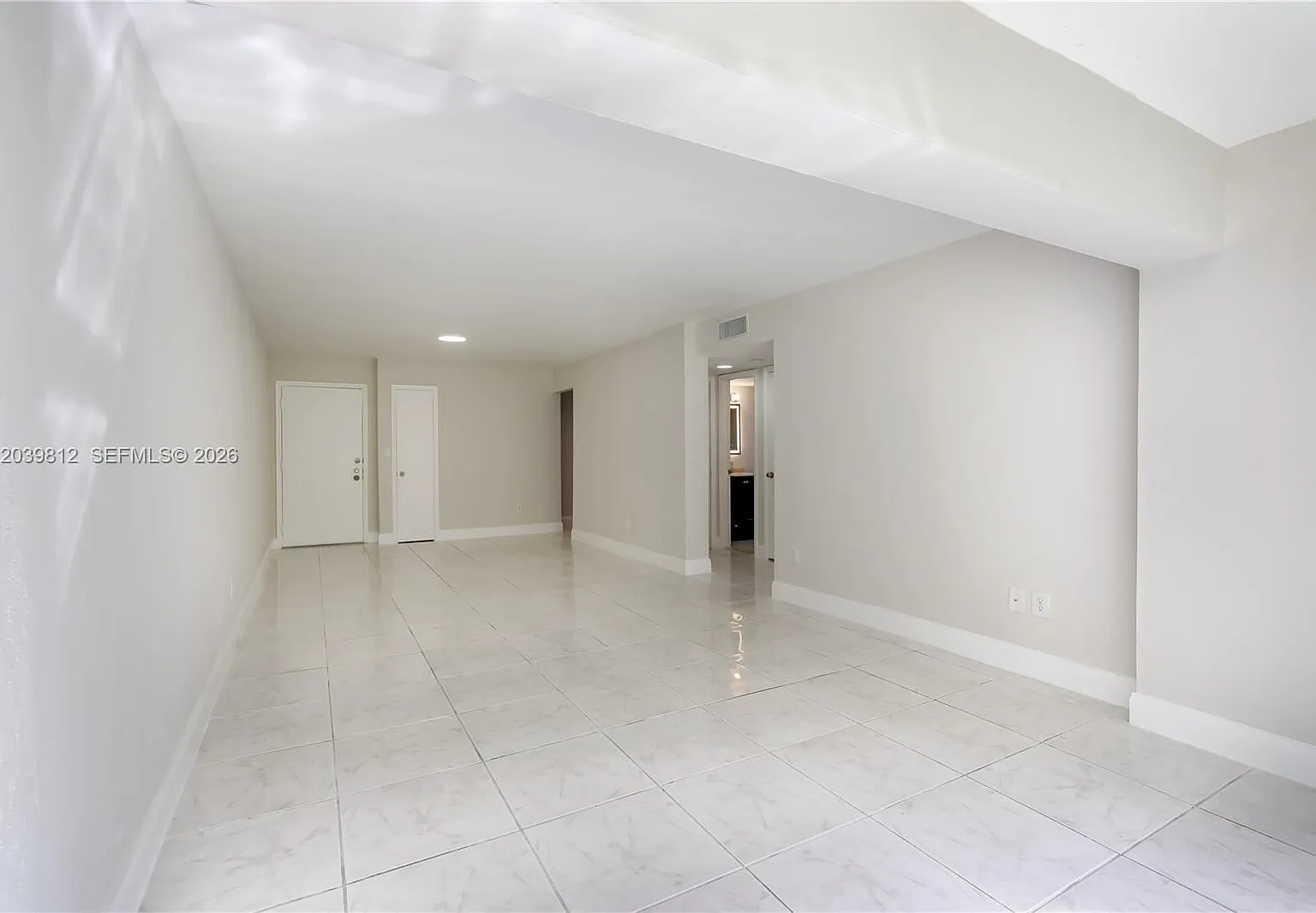 Parkview Condo No 2 — Photo 4