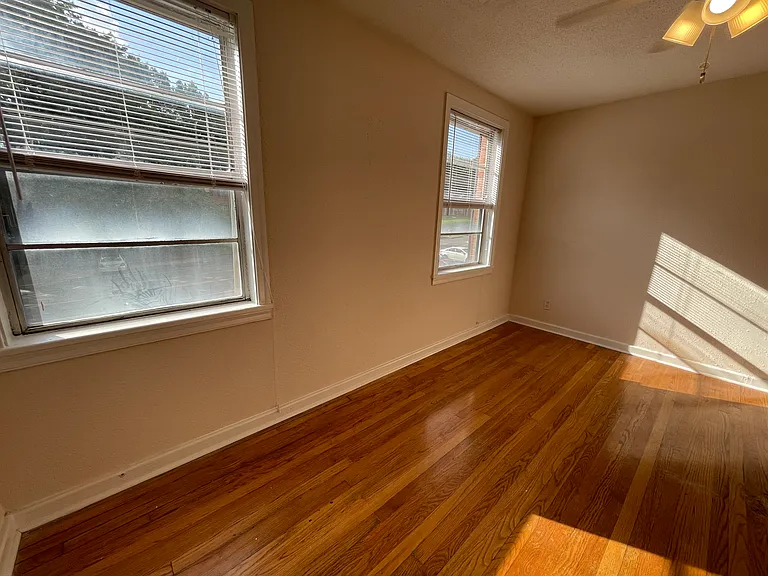 1623 Valley Ave — Photo 50