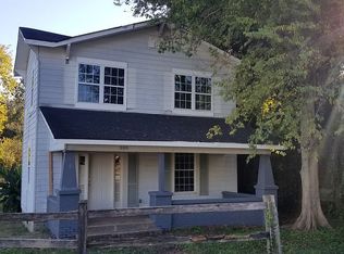 208 Gordon Dr SW, Decatur, AL 35601