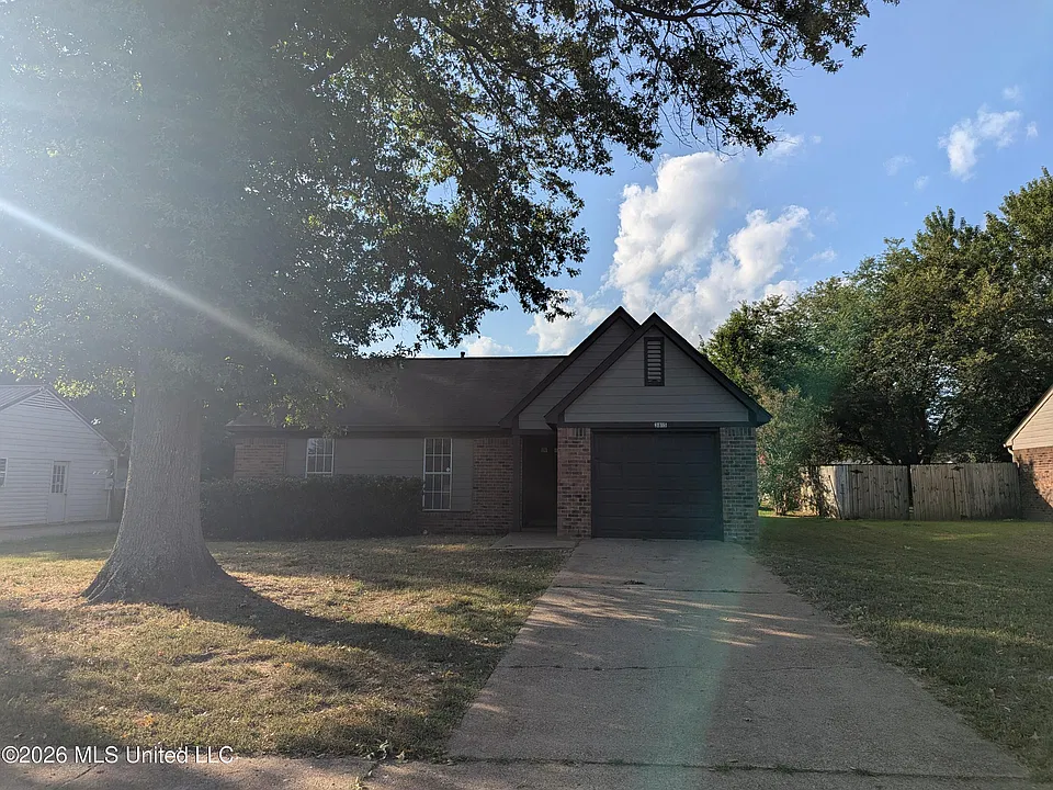 3815 Shadow Oaks Pkwy