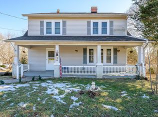 382 N Main St, Amherst, VA 24521