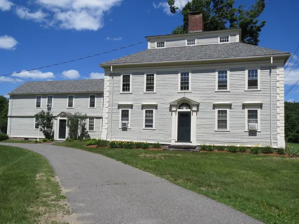 14 Cushman St APT 4, Monson, MA 01057