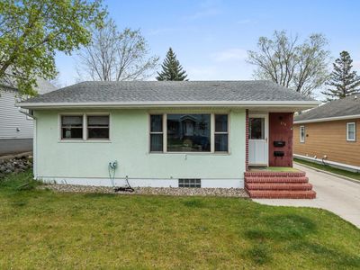 616 23rd St NW, Minot, ND, 58703