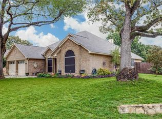 4505 Chadourne Ct, Grapevine, TX 76051