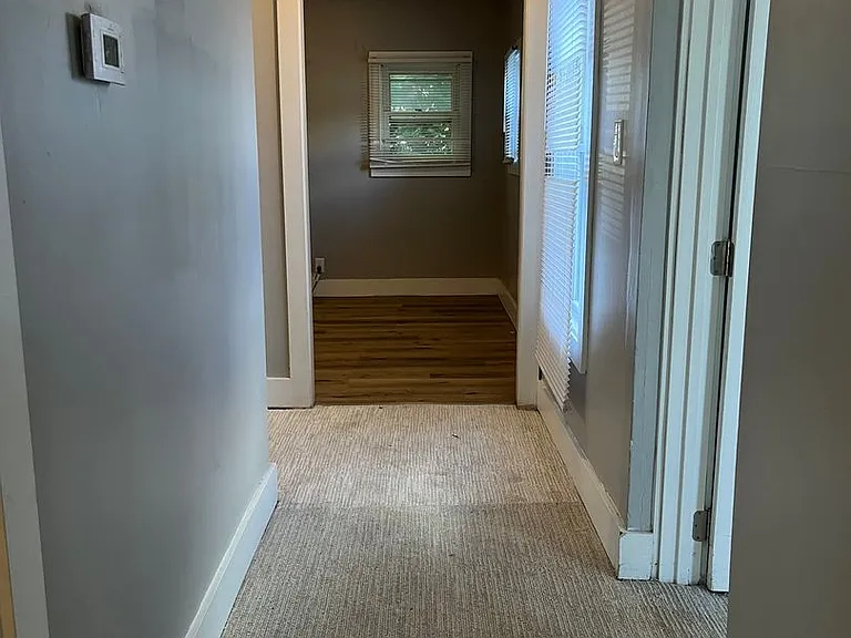 818 Charlotte St — Photo 5