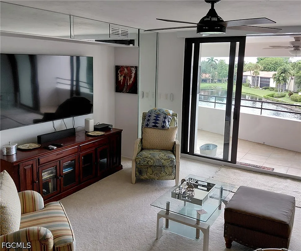 5260 S Landings Dr — Photo 4