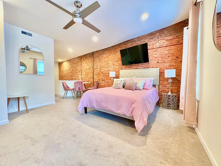 1543 Spring Garden St #2 — Photo 11