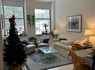 48 Forest St APT 105, Medford, MA 02155