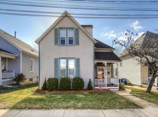 327 Jackson St, Saint Charles, MO 63301
