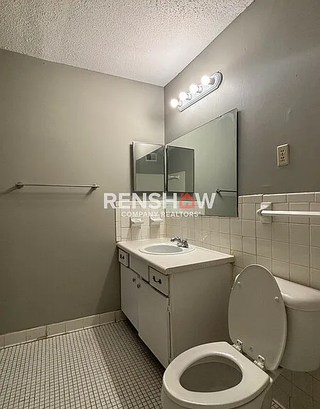 3210 Thirteen Colony Mall #3A — Photo 9