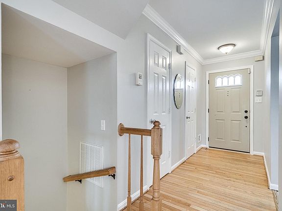 2nd image of 8067 Morning Meadow Ct