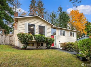 17112 136th Pl SE, Renton, WA 98058