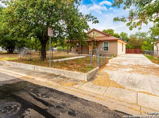 231 Oklahoma St, San Antonio, TX 78237