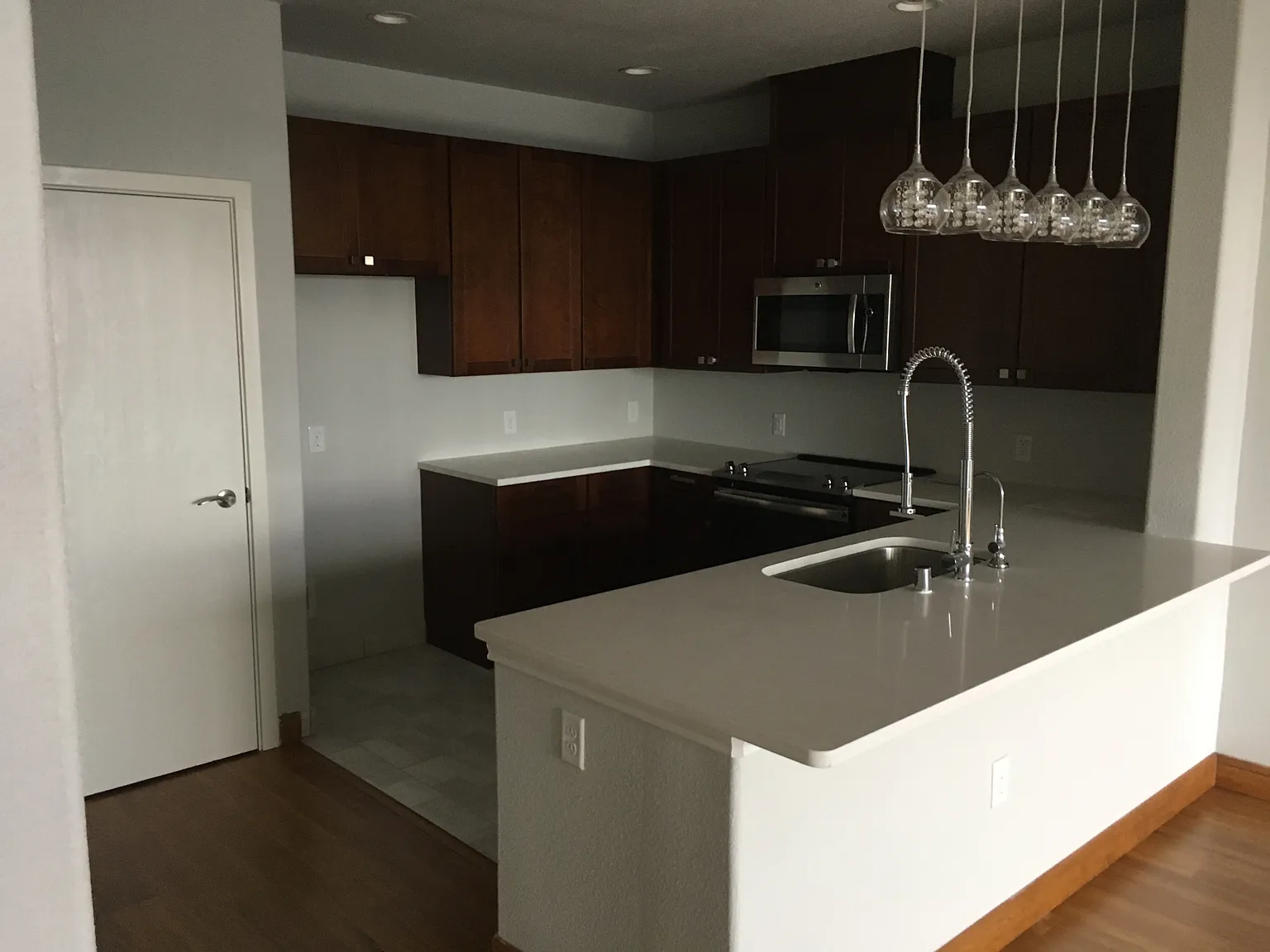 2 bed, 1212 sqft, $1,850 — Photo 3