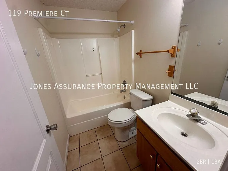 119 Premiere Ct — Photo 8