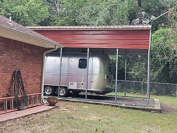 5th image of 2110 Woodwind Way