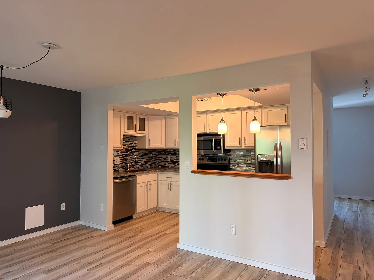 2 bed, 2.5 bath, 1247 sqft, $3,400 — Photo 1