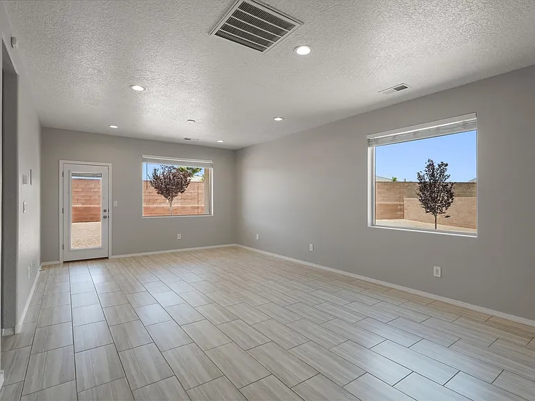 3205 Tazanita Loop SE — Photo 14
