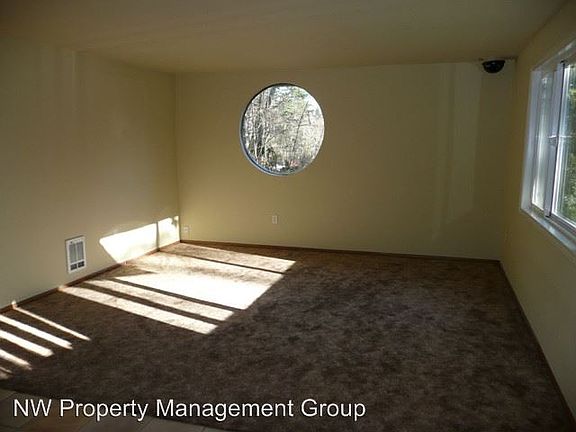 2nd image of 5013 175th St NW