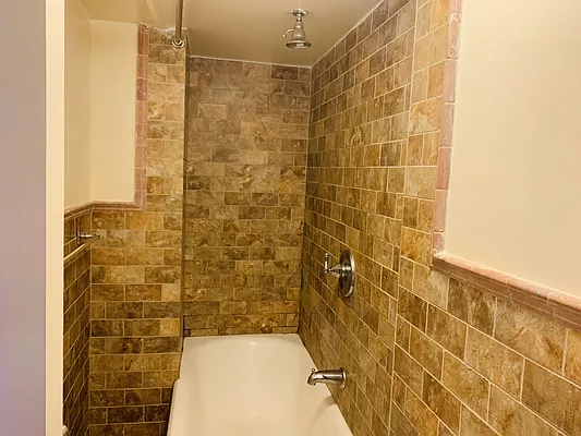 Rented by Besen Partners, LLC | media 29