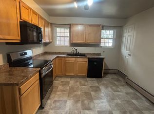 506 Evergreen St, Emmaus, PA 18049