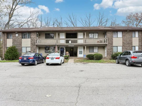 320 W H St, Belleville, IL 62226