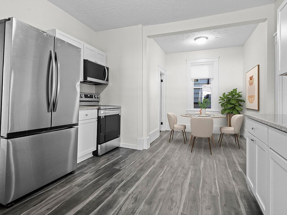Remodeled kitchen with brand new appliances. (Unit is leased unfurnished but includes appliances)