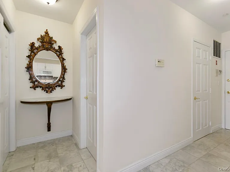 1 Portico Ct #107 — Photo 5