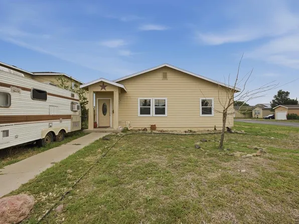 1601 W Uvalde St, Alpine, TX 79830