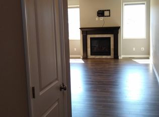 6953 Archer Trl, Inver Grove Heights, MN 55077