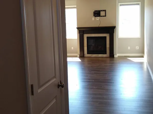 6953 Archer Trl, Inver Grove Heights, MN 55077