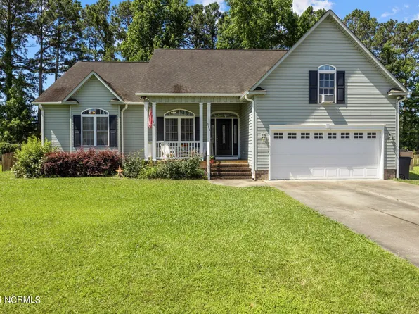 131 Hilda Drive, New Bern, NC 28562