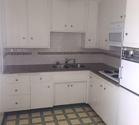 5th image of 312 N Vecino Dr #17
