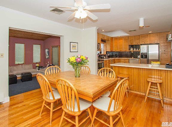 3rd image of 1538 Andrews Ln