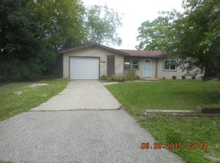 W1100 W Mignonette Rd, Genoa City, WI 53128