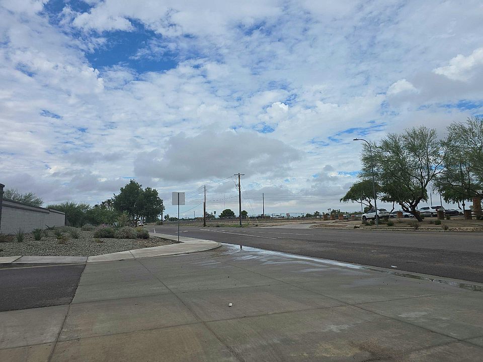 2nd image of 1645 W La Mirada Dr