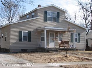 1320 N Sherman Ave, Springfield, MO 65802