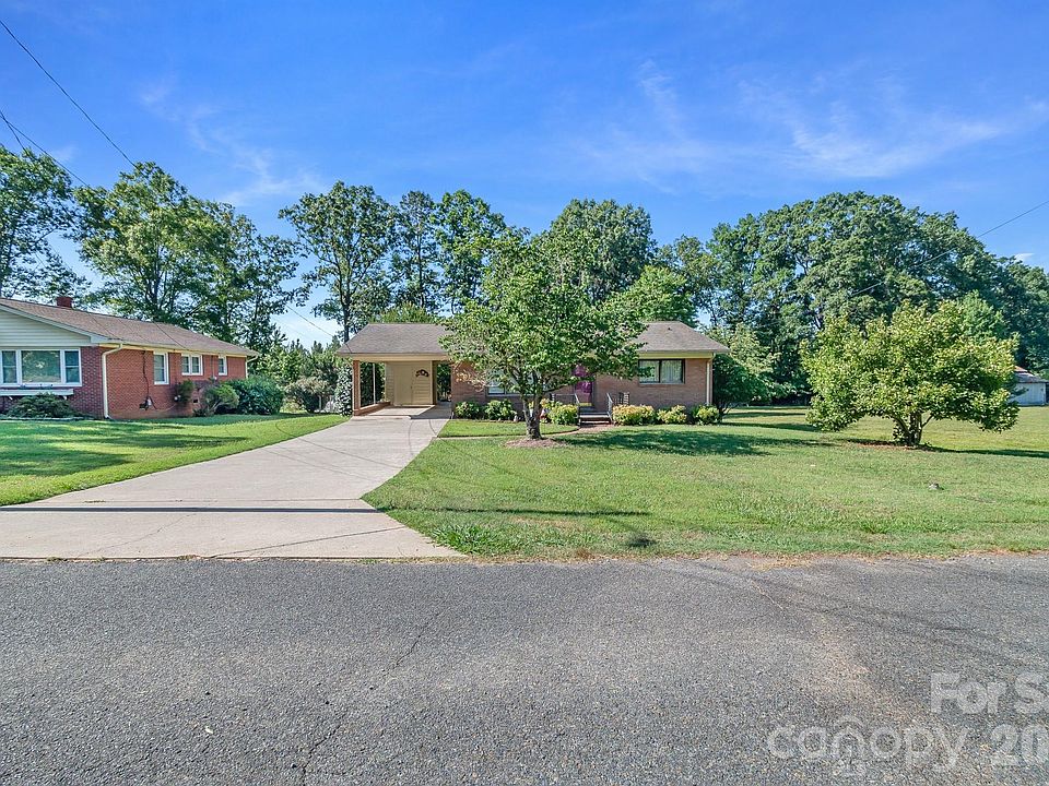 1st image of 1340 E Cannon Ave