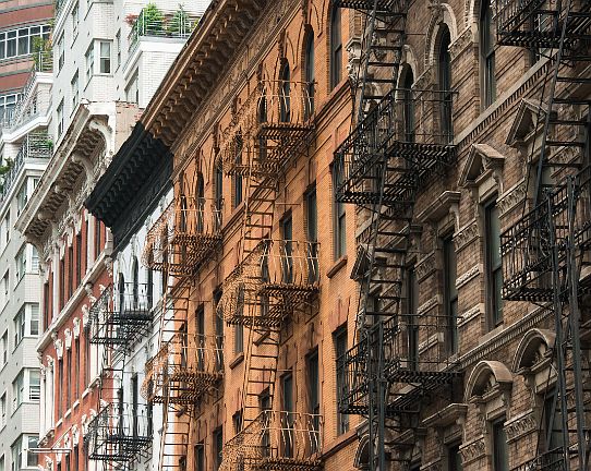 5th image of 346 W 52nd St APT 5C