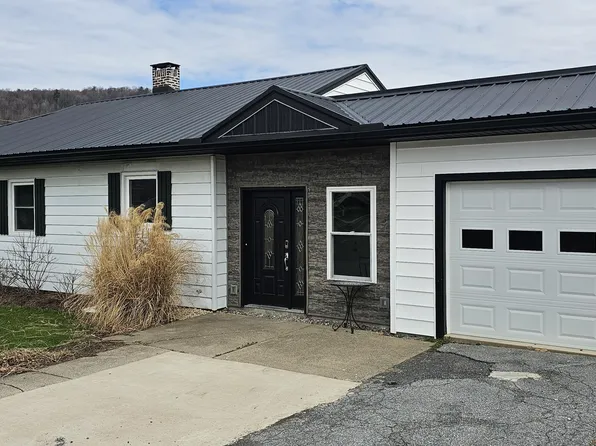 602 E Market St, Beavertown, PA 17813