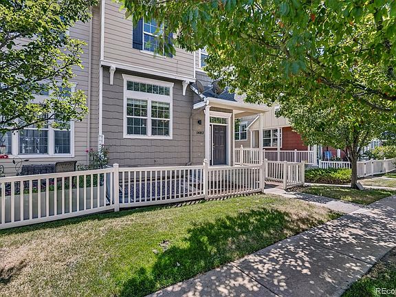3rd image of 1487 Red Cliff Way