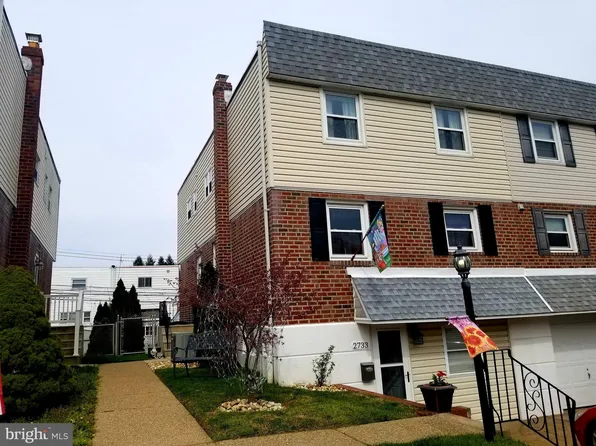 2733 Mower St, Philadelphia, PA 19152