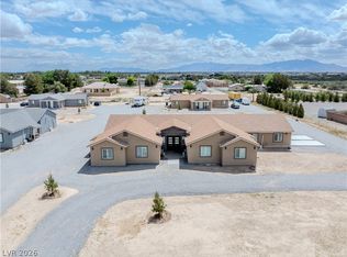 951 W Leffner Dr, Pahrump, NV 89060