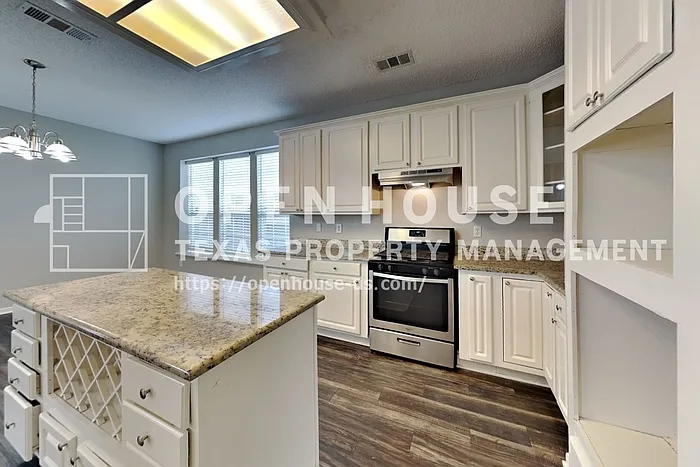 906 Carnegie Ct — Photo 7