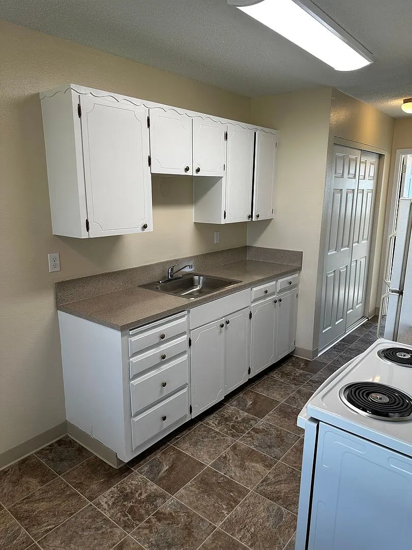 105-Cascade Village on 125th LLC — Photo 4