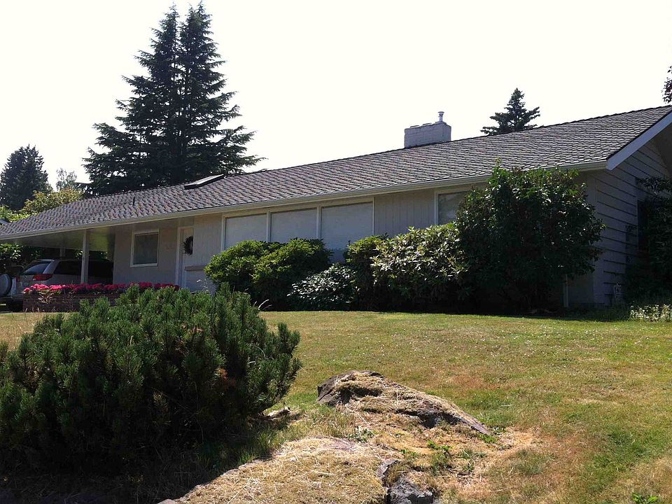 2nd image of 5751 65th Ave NE